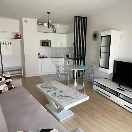 アパート Malborska 29 *