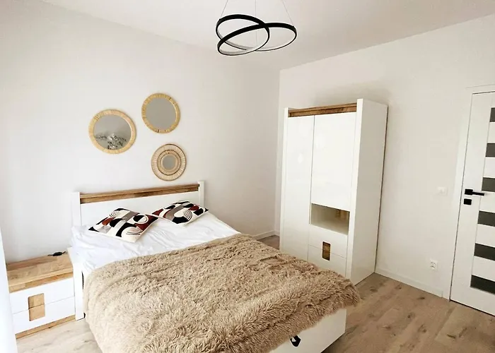 Apartment Malborska 29 *