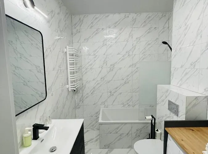 Apartman Malborska 29 *